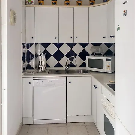 Holiday Calle Argonautas Торрев'єха